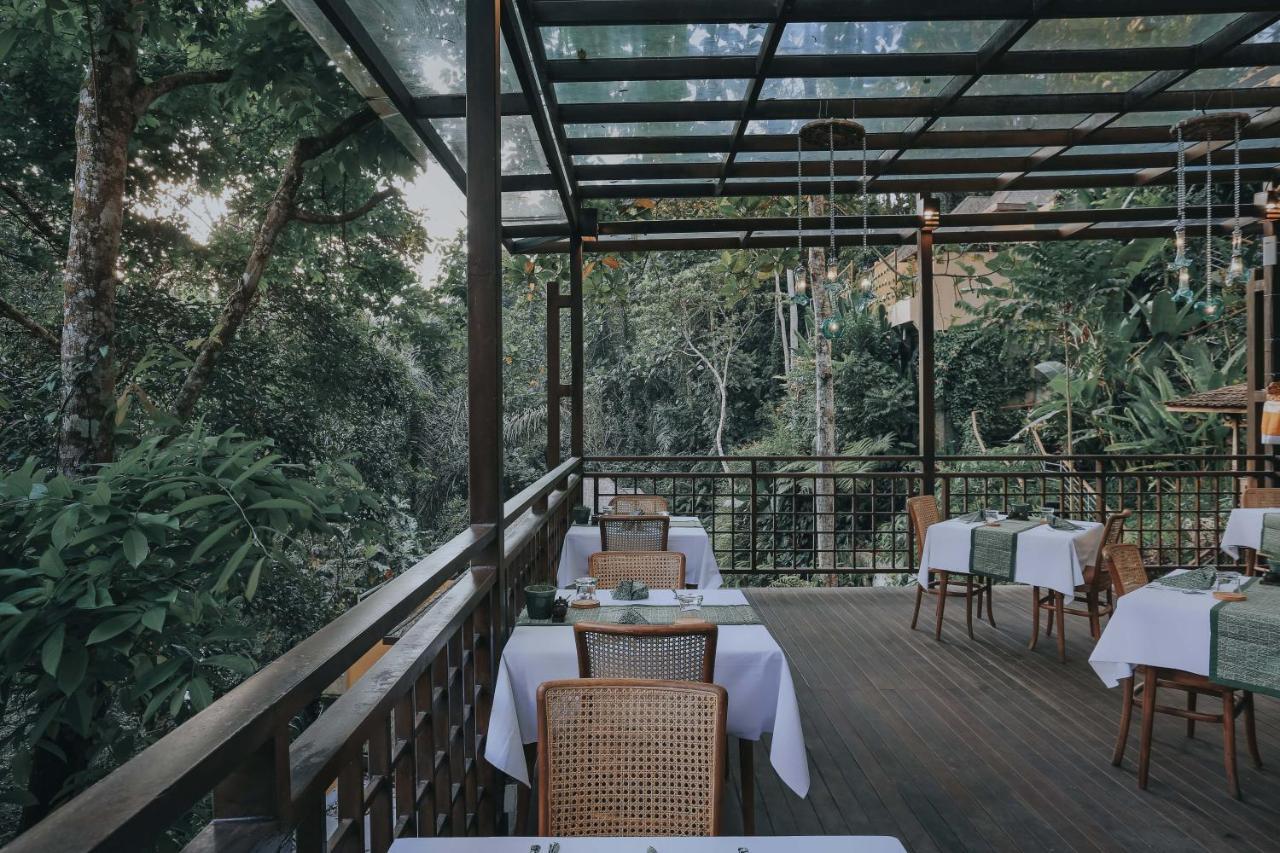 The Sebali Resort Ubud Exterior foto The restaurant at the Forest Research Institute of Malaysia